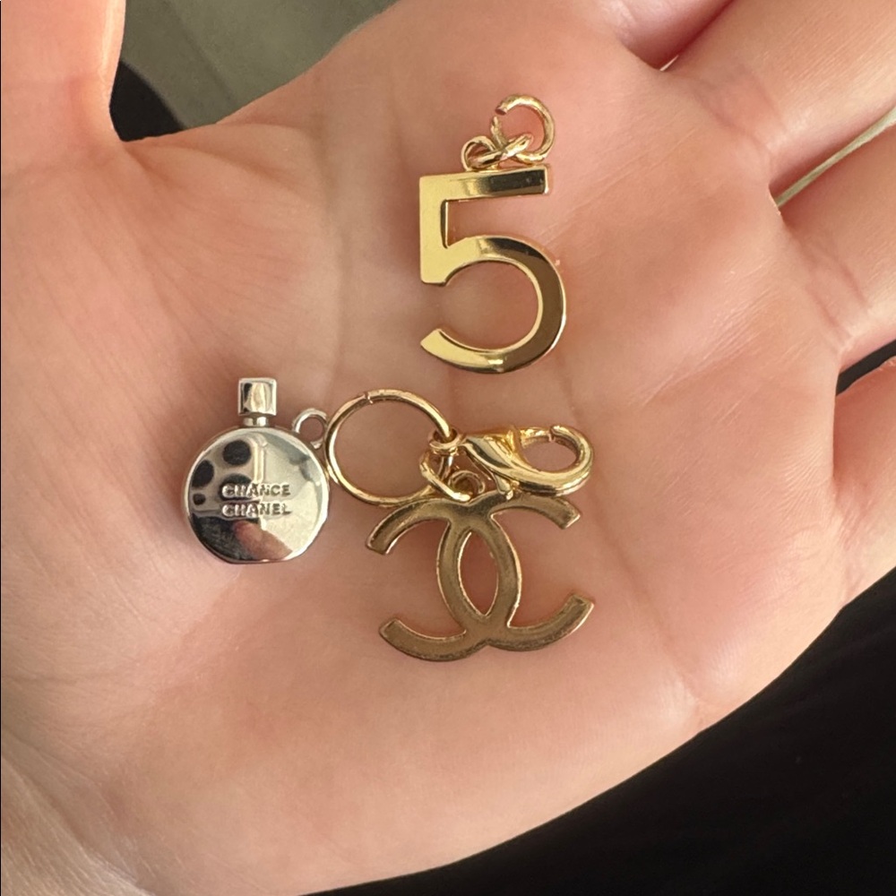Charm set. Chanel logo #5 and logo CC charms.